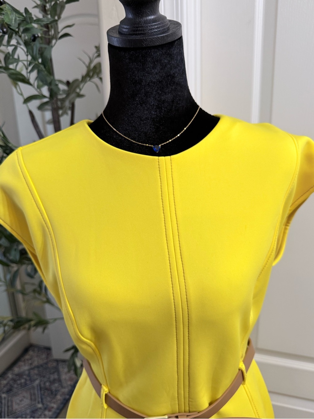Calvin Klein Yellow Cap-Sleeve Sheath Midi Dress - Picture 4 of 8